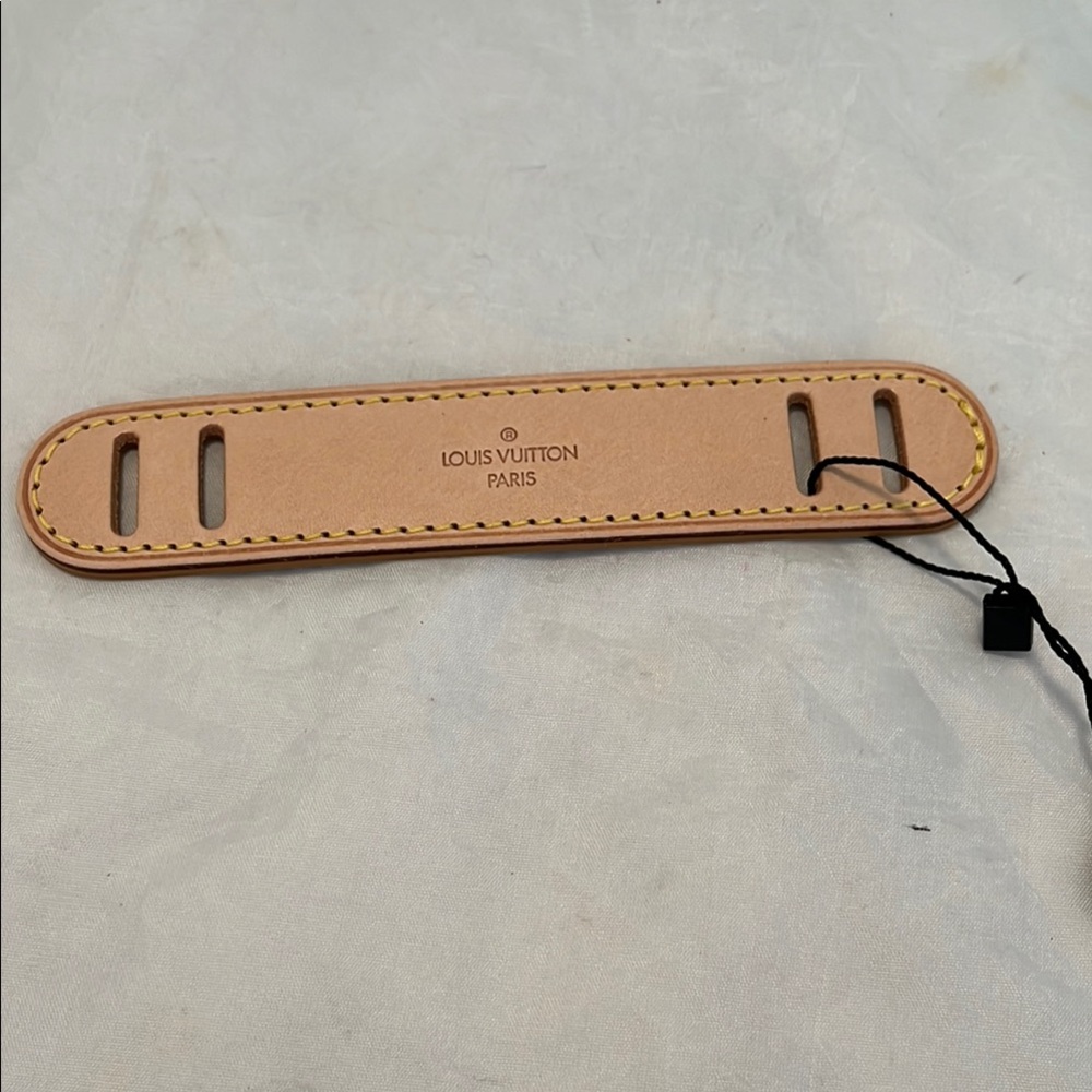 Louis Vuitton Comfort Strap Shoulder Band